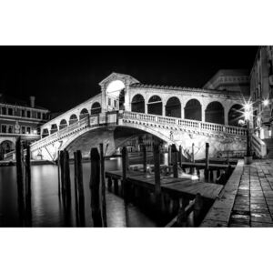 Fotografii artistice VENICE Rialto Bridge at Night, Melanie Viola
