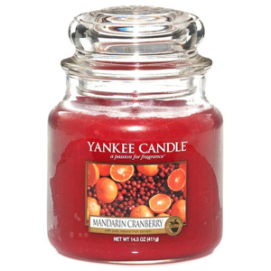 Lumânare parfumată Yankee Candle Mandarin Cranberry, timp de ardere 65 - 90 ore