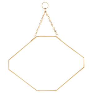 Oglinda hexagonala din metal auriu cu lant 35x25,5 cm Hang Madam Stoltz