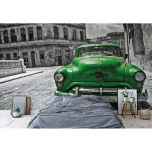 Fototapet - Vintage Car Cuba Havana Green Vliesová tapeta - 416x254 cm