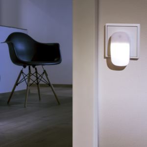 Lampa ambient led cu senzor de lumina alba Ansmann