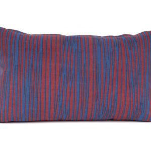 Pernă Oblique Lines roșu cu albastru închis, Presenttime