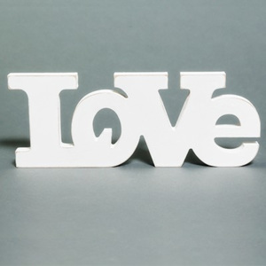 Scris din lemn "LOVE"