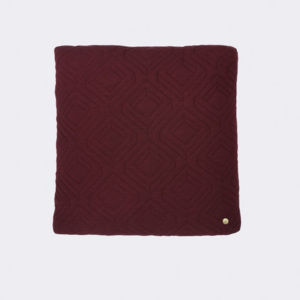 Perna decorativa patrata din lana rosu 45x45 cm Ferm Living