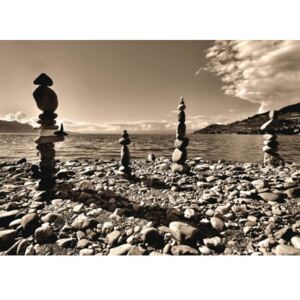 Fototapet Peisaje alb-negru - Plaja cu pietre