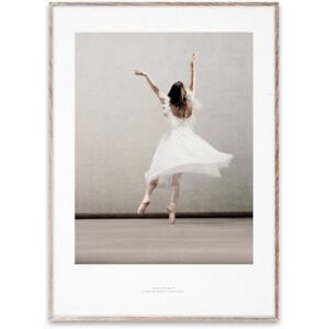 Poster cu rama stejar Essence of Ballet 03 Paper Collective