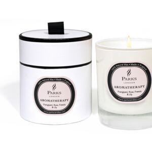 Lumânare parfumată Parks Candles London Aromatherapy, aromă de trandafiri, frezie, crin, durată ardere 50 ore