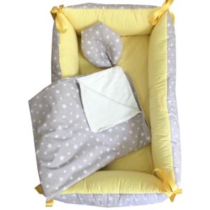 Reductor Bebe Bed Nest cu paturica si pernuta antiplagiocefalie Stelute gri/galben