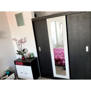 Oferta Dulap Dormitor Bingo F