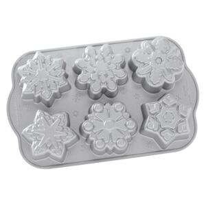 Formă pentru prăjituri Nordic Ware Snowflakes, 700 ml