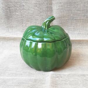 Recipient in forma de dovleac din ceramica verde